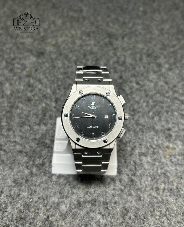 ⌚ Hublot &nbsp;Chain Watch – Bold, Stylish, and Reliable